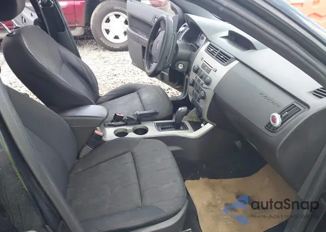 2011 Ford Focus Se z USA, uszkodzony, nr VIN 1FAHP3FN0BW120650